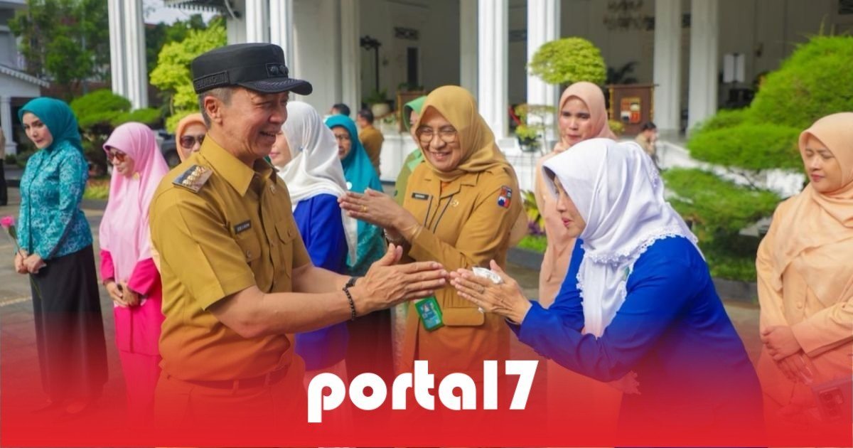 Momen Haru Peringatan Hari Ibu, Dedie Rachim Ajak ASN Sampaikan Cinta untuk Ibu - portal7.co.id